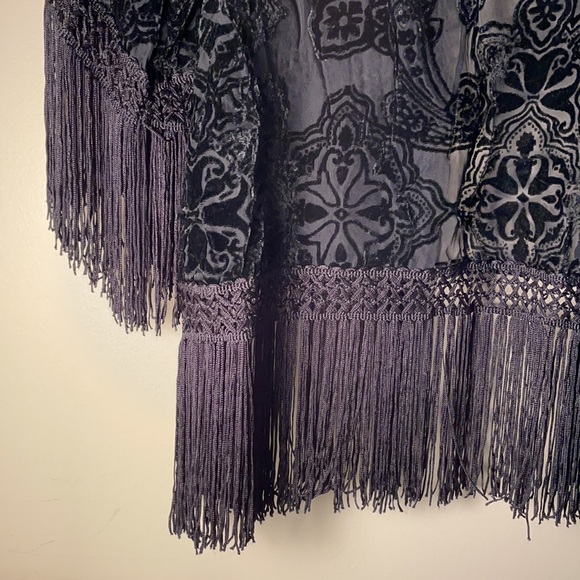 Forever21 kimono - Picture 3 of 7